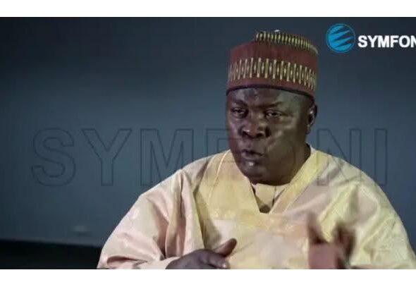 5CA8520D-6A44-4060-AE1D-A201272A6CD8